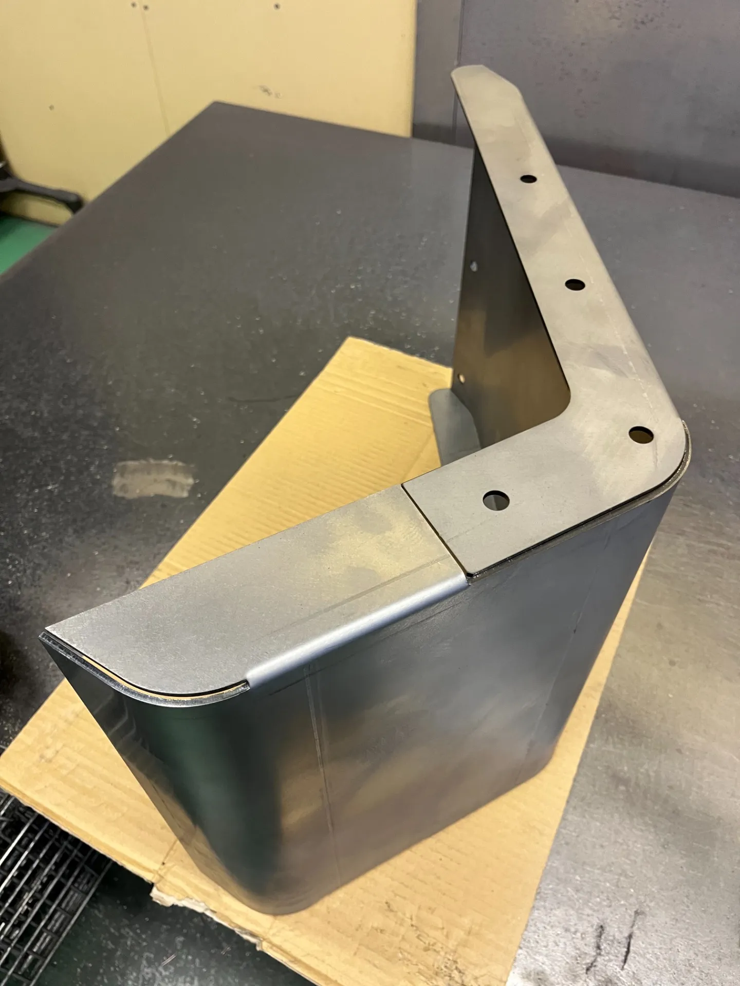 低コスト&高品質の溶接‼︎神戸の溶接なら株式会社ZET工業